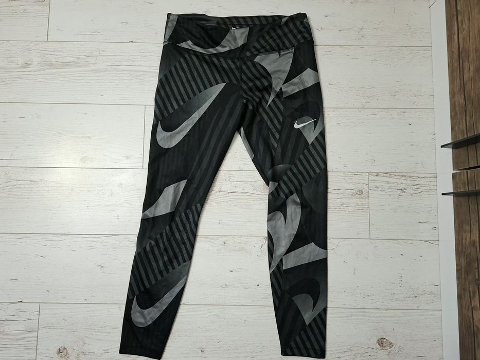 Nike Dry Fit-Ориг. Дамски клин Нов!