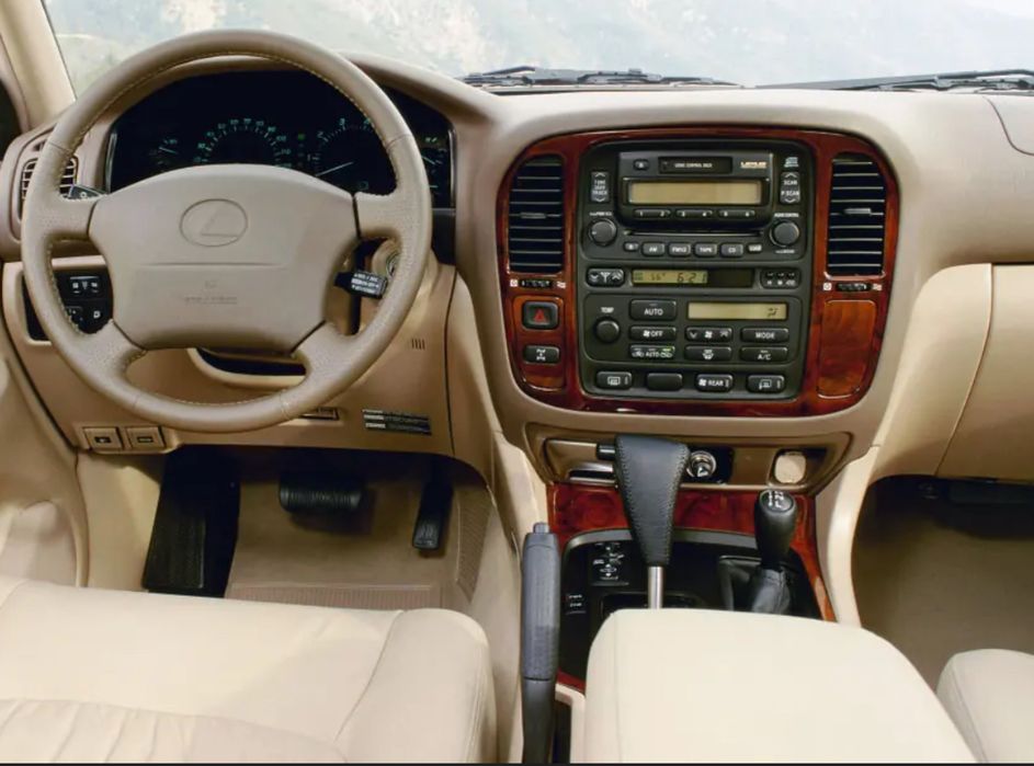 Lexus LX470. Как новый 2002 год