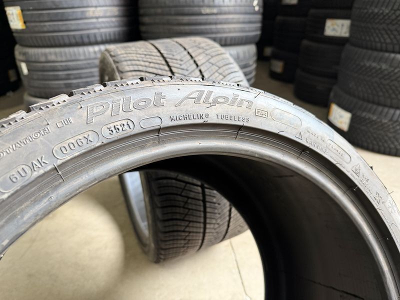 295/30/20 MICHELIN 2бр