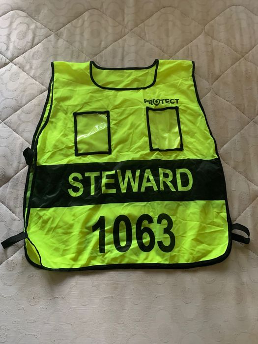 Зелени светлоотразителни  жилетки нов внос Германия