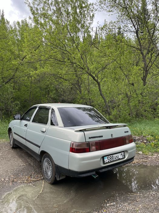 Продам машину ВАЗ 2110