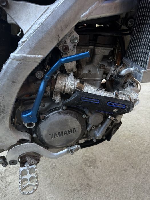 Vand yamaha yz 250f 2011 cu motorul blocat