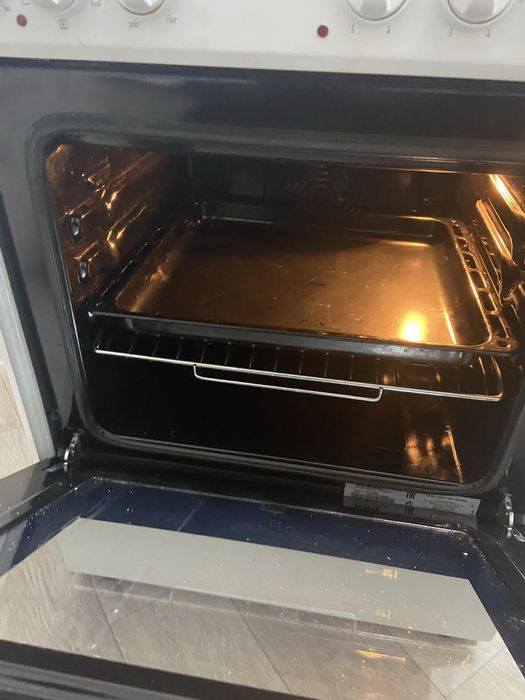Продам кухонную плиту