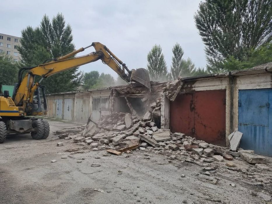 Debarasare moloz di mobila veche