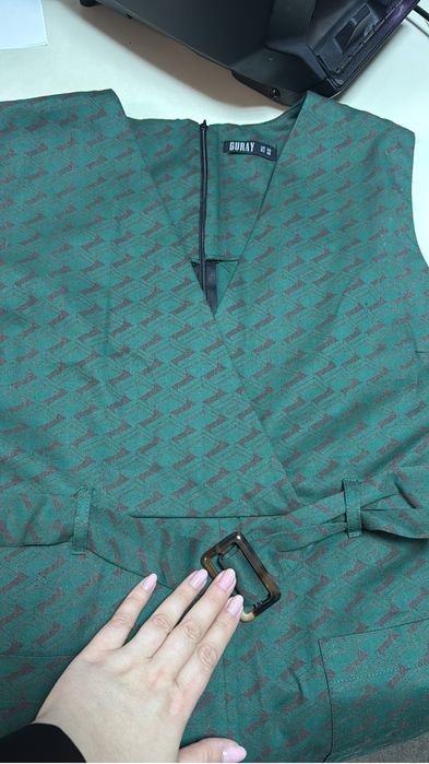 Sarafan verde nou marimea 48 GurayTex