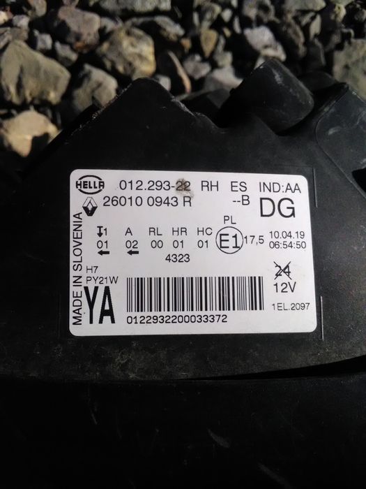 Фар за Рено Сценик 2016-2020г