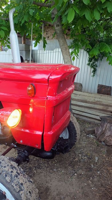 Tractor viticol 445