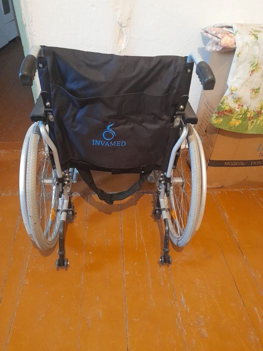 Коляска инвалидная