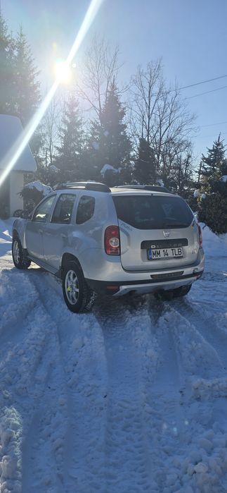 Vând Dacia duster 1.5 4x4