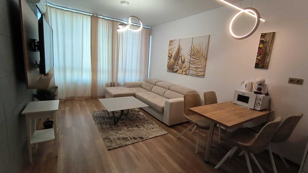 Дава се под наем Двустаен апартамент в София, Бъкстон - 60 кв.м за 690 € - Снимка #1