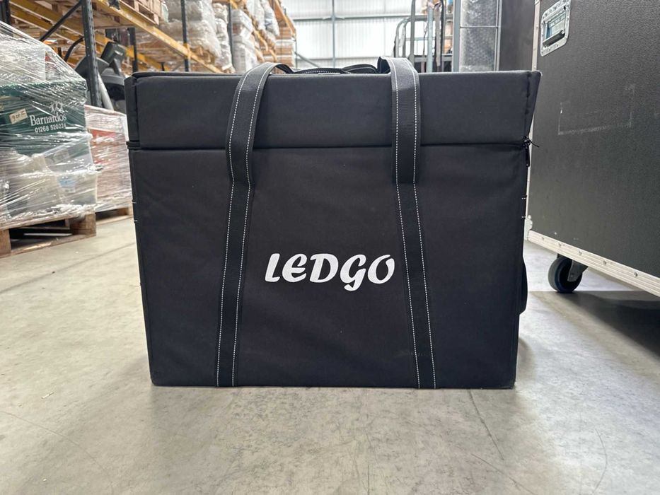 Inchiriere Set 3 lumini studio LEDGO 900CSC
