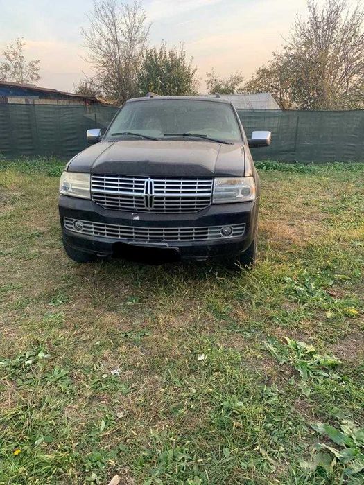 dezmembrez lincoln navigator 2008