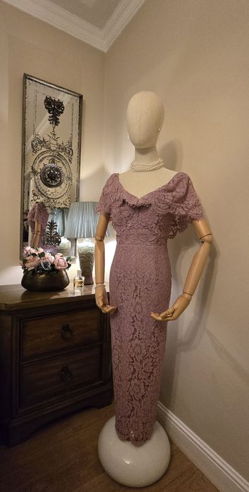 Închiriez manechine elegante pentru evenimente / prezentare haine  !!