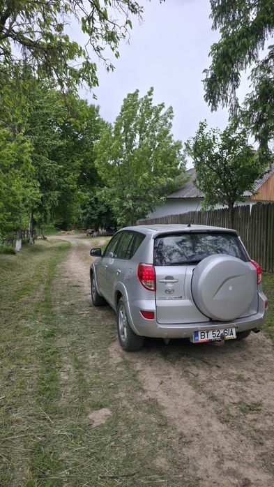 Vând Toyota rav 4 2007