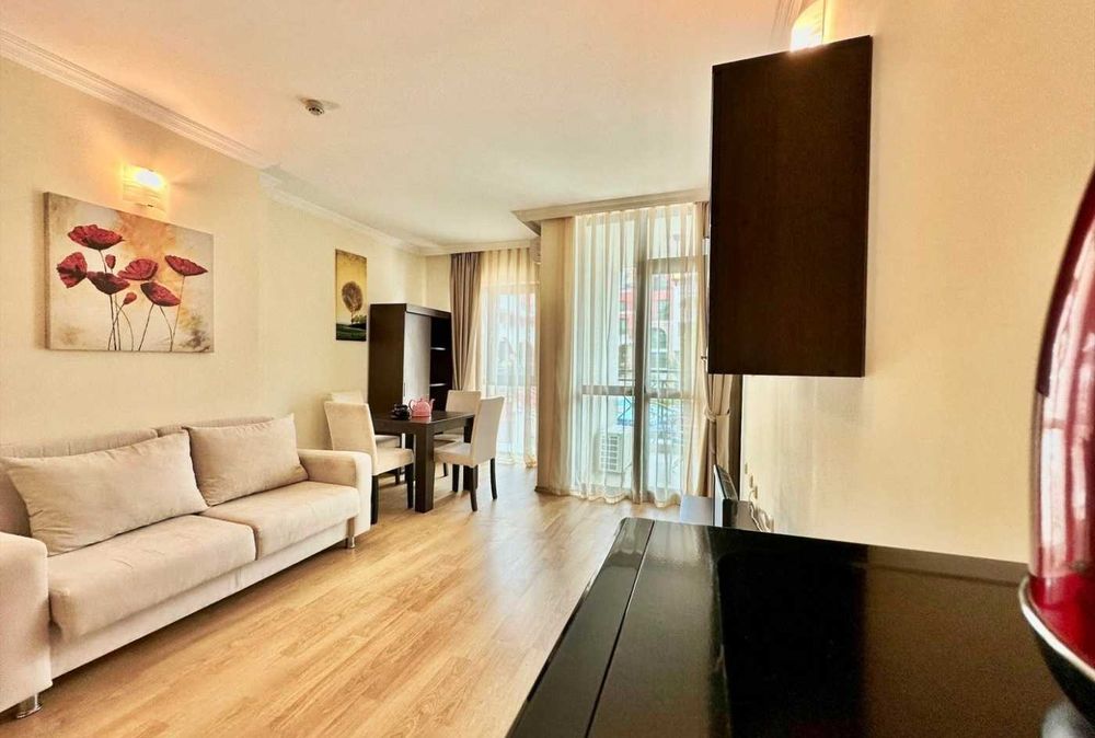 Продава се Двустаен апартамент в Свети Влас - 63 кв.м за 1231 €/кв.м - Снимка #1