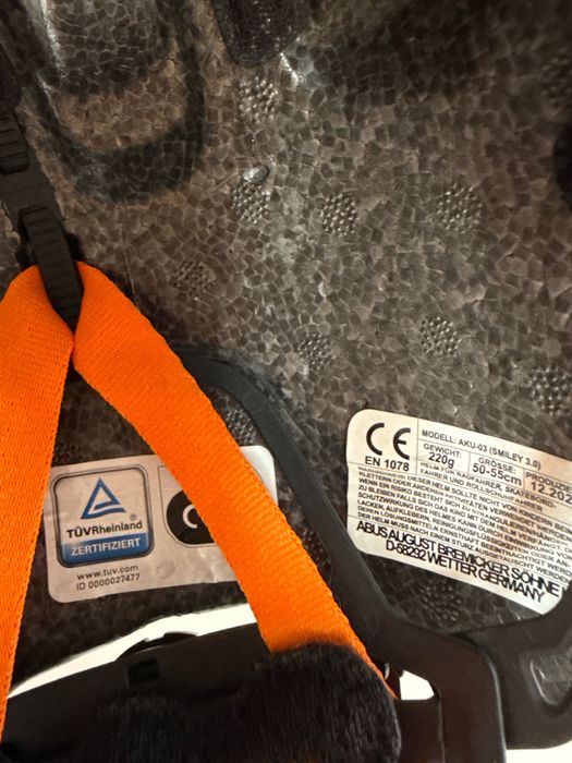 Детска каска за велосипед Abus