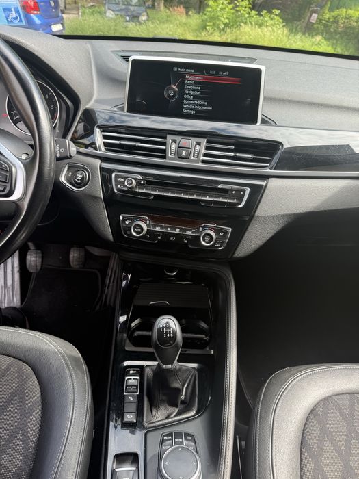 Vand bmw x1  4x4 x drive