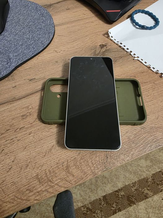 Samsung s24 256gb SnapDragon