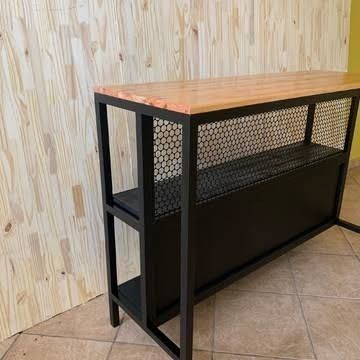 Бар плотове, рецепция ,бюра по поръчка