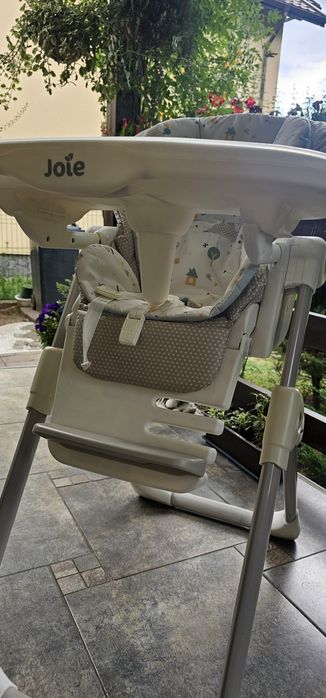 Scaun de masa pentru bebelusi Joie Mimzy