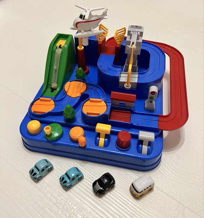 Детские игрушки.