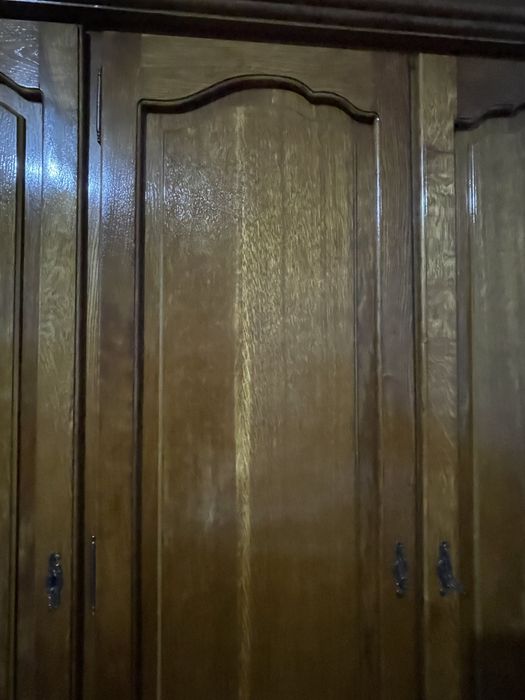 Set dormitor din lemn masiv