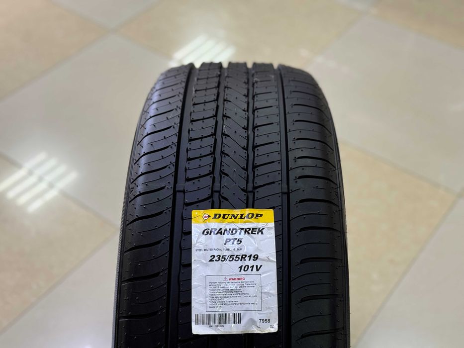 235/55/19 Dunlop Grandtrek PT5 101V