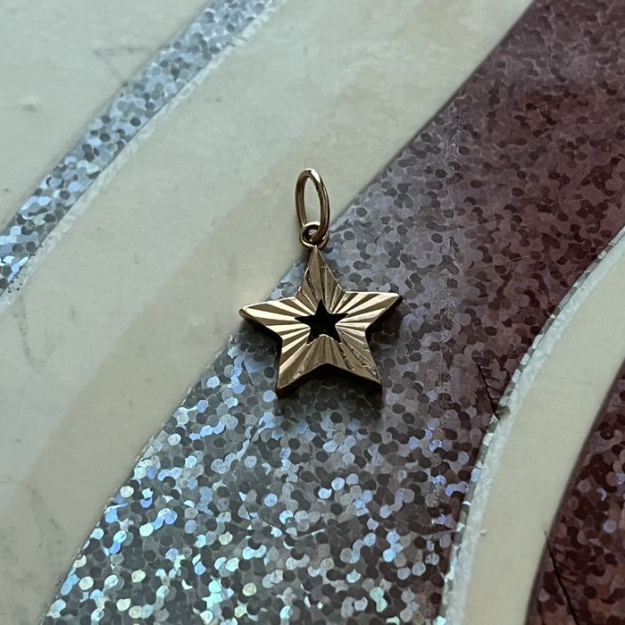 Золото. Кулон Звезда
