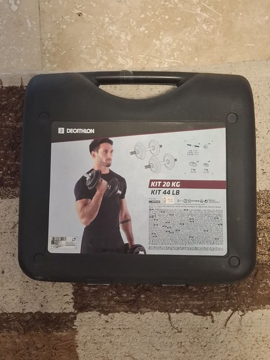 Set gantere și bare Bodybuilding 20 kg cu discuri din fontă par