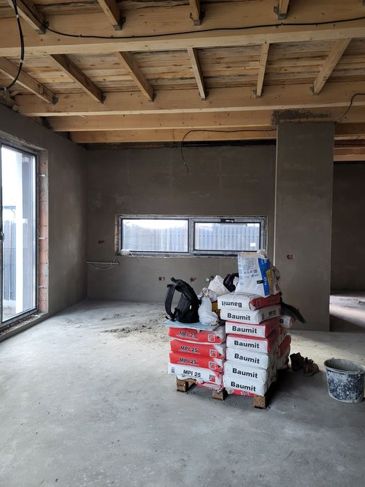 Tencuiala mecanizata