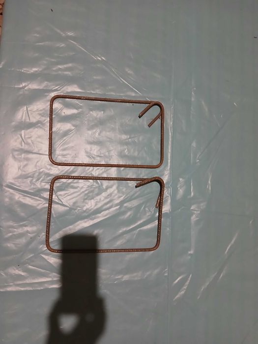 Vand etrieri constructii 0,8 striat 32×20 aprox 400buc