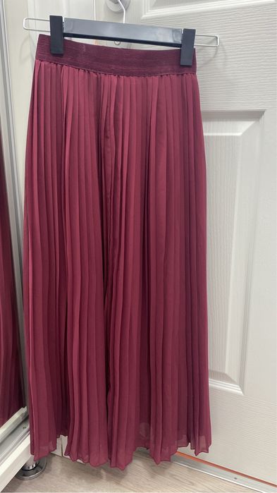 Fuste plisate  impecabile Zara