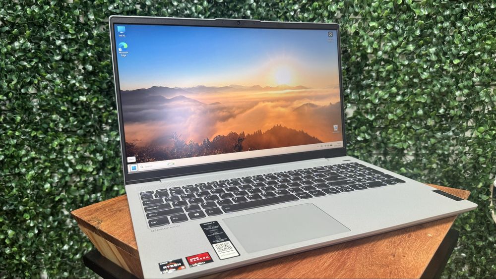 Laptop Lenovo IdeaPad 5, AMD Ryzen 5 ,16GB DDR4,512GB SSD,GPU AMD 4GB