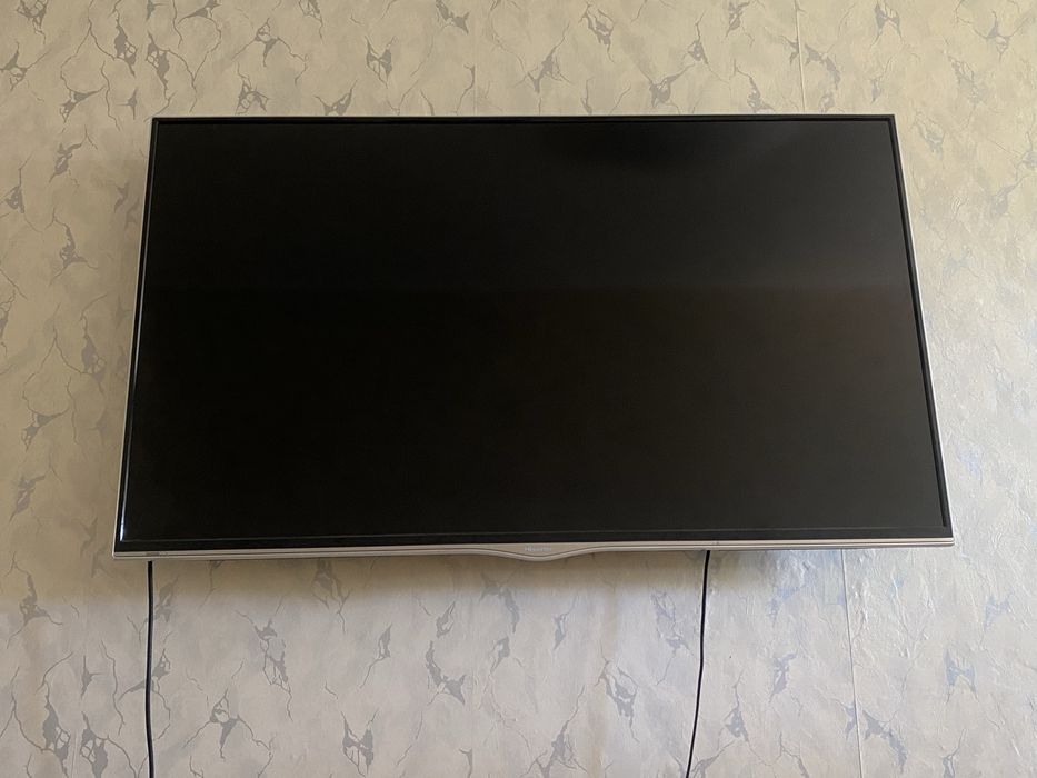 Playstation 5 825gb + телевизор