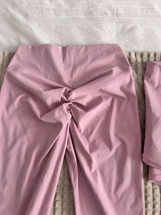 Чисто нов спортен сет