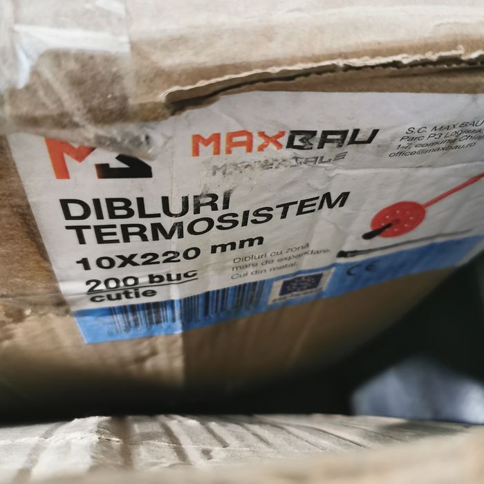 Dibluri ,cui metalic de 220mm pret 200 lei