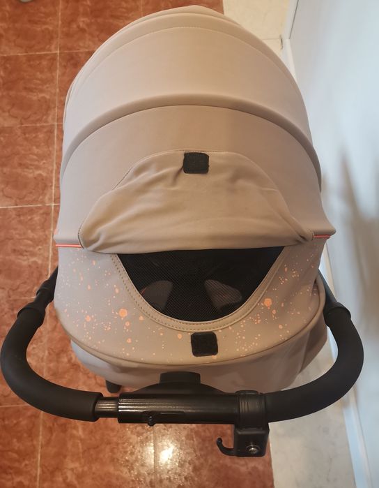 Лятна количка MOVE ON