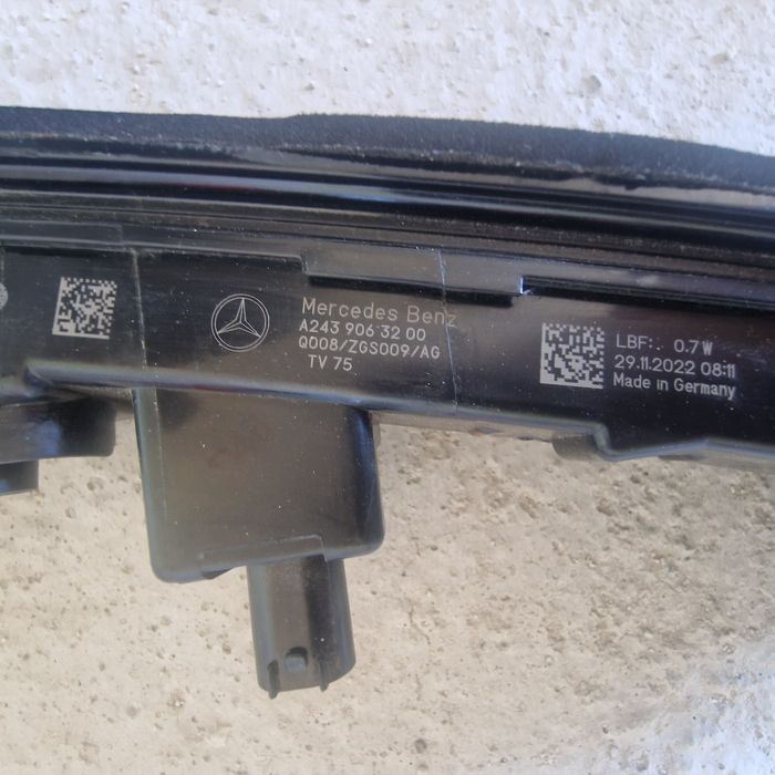 Mercedes Benz EQA EQB 2022 Led дневна светлина в предна броня