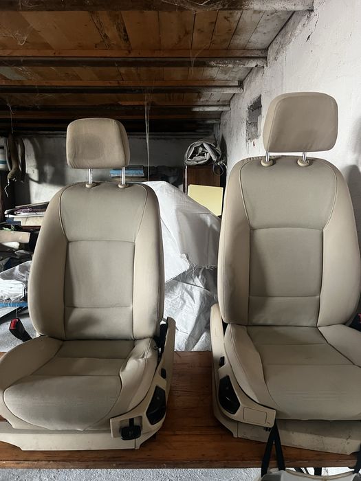 Bara fata spate, praguri si scaune textil BMW F10