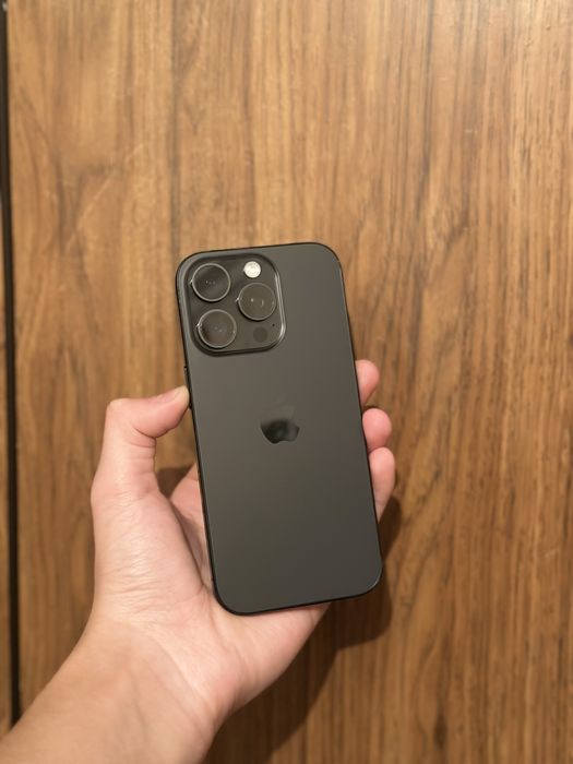 Продам срочно iPhone 16 Pro 256GB