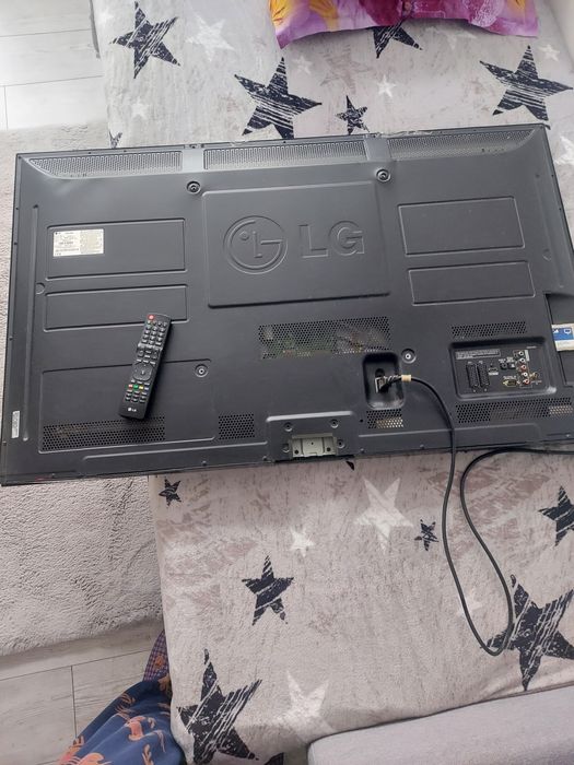 Vând Plasmă tv LG 126cm