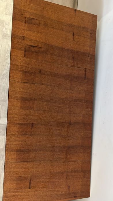 Журнальный столик полированный