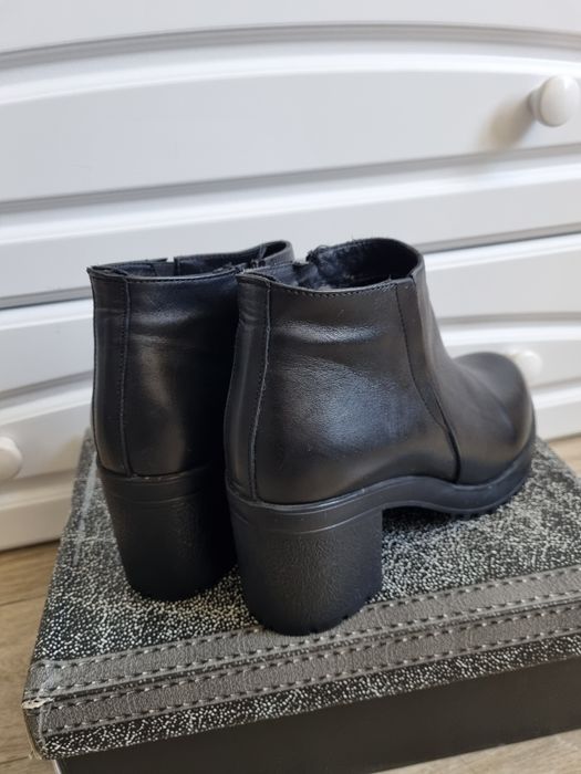 Продам Ботильоны Зима