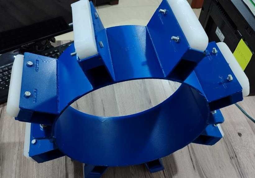 Опорно-направляющие, центрирующие кольца для прокладки труб в футляре