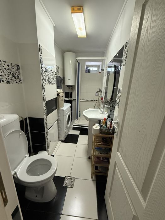 Vand Apartament cu 2 Camere Tomis Nord+Loc de parcare