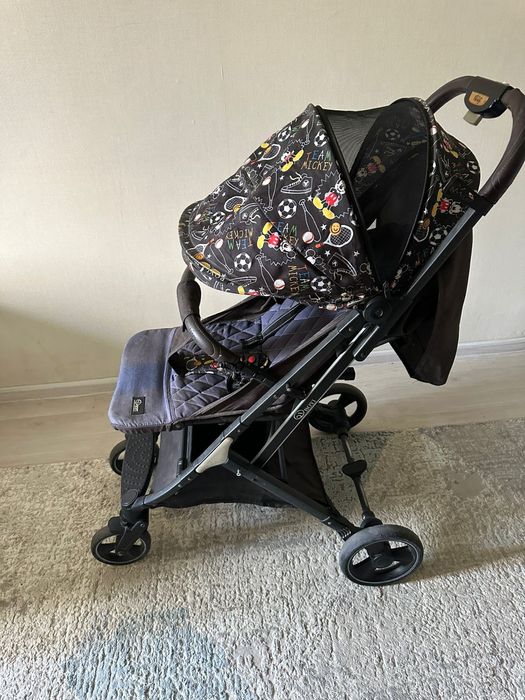 Продам детскую коляску