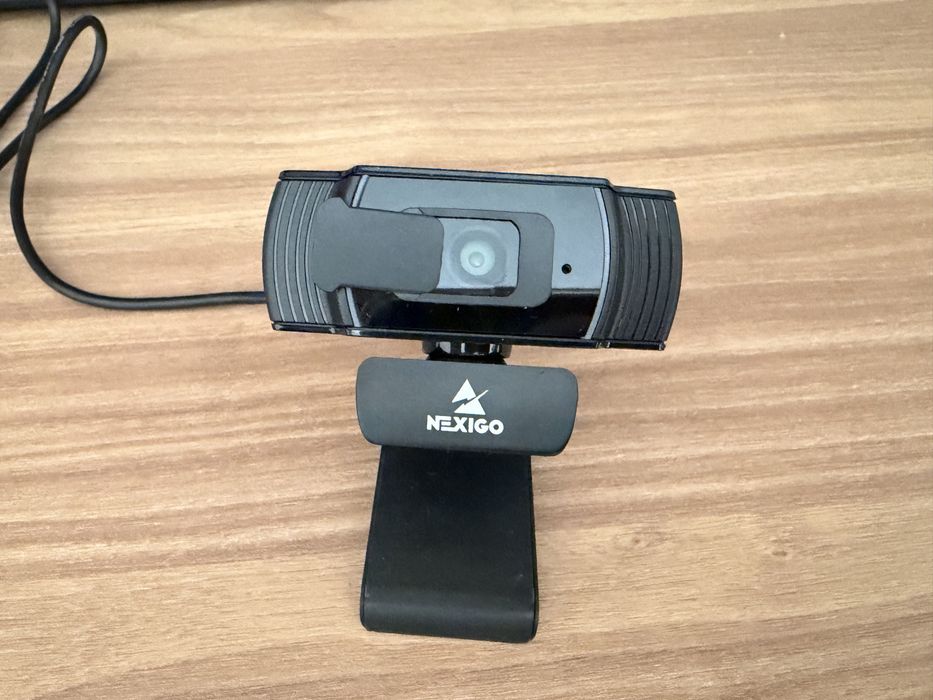 Продавям web камера Nexigo N930AF