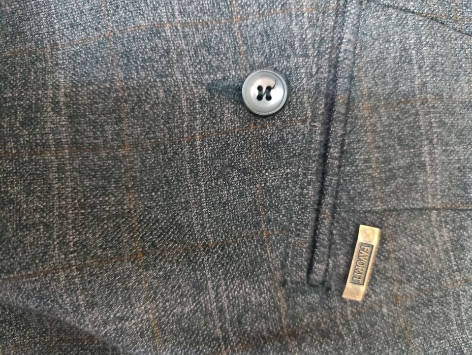 Брюки мужские новые ,одевали на свадьбу