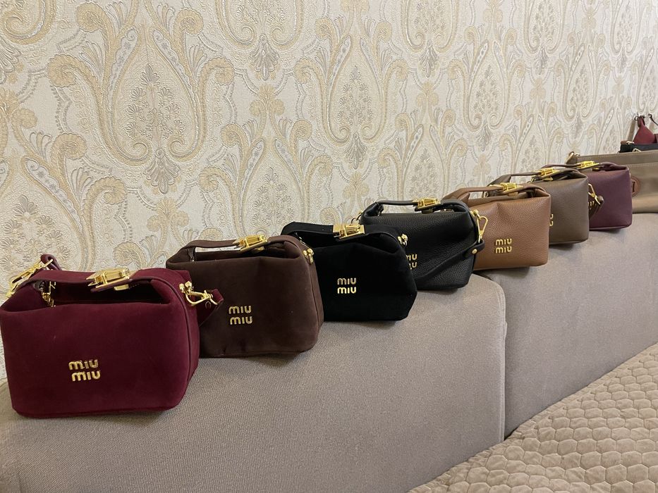 Мини сумочки Miu Miu