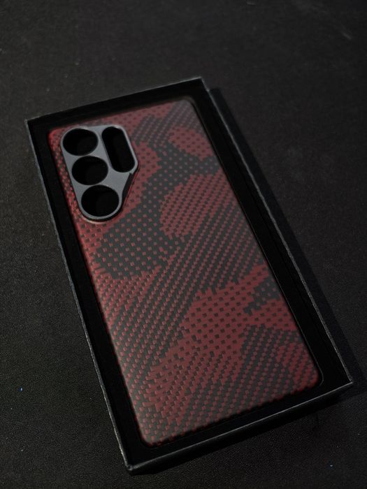 Карьоновый чехол для galaxy s25 ultra , оригинал , углеродное волокно